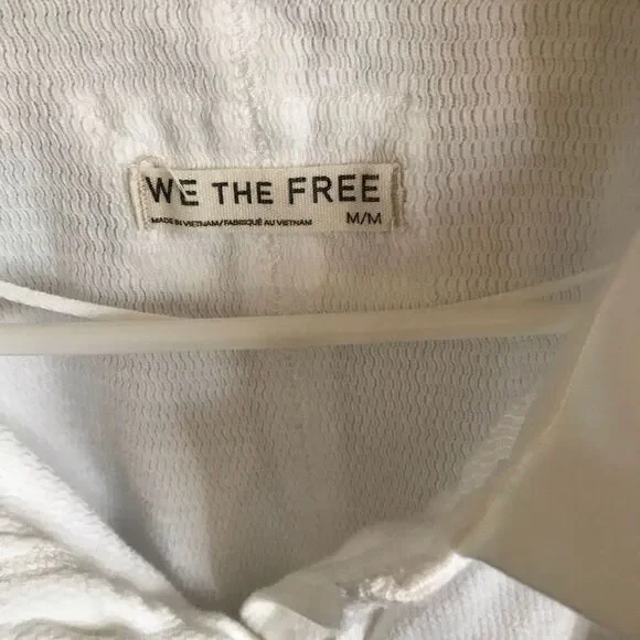 We the Free People SZ Med White short sleeve crop top exposed hem Denmark polo - Picture 3 of 4